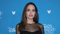 Sebelumnya Angelina Jolie disebut terlalu kurus. Dok. The Walt Disney Company/Image Group LA