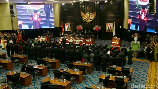 Suasana Pelantikan 106 Anggota DPRD DKI 2019-2024