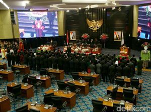 Suasana Pelantikan 106 Anggota DPRD DKI 2019-2024