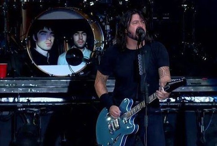 Foo Fighters dukung Oasis reunian Foo Fighters dukung Oasis reunian