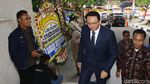 Momen Ahok Hadiri Pelantikan Anggota DPRD DKI