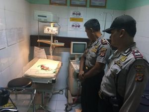 Mayat Bayi Prematur Ditemukan di Dus Pinggir Jalan Sadang-Subang