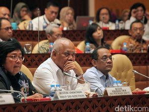 Komisi V DPR dan Pemerintah Bahas RUU Sumber Daya Air