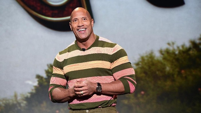 Dwayne Johnson D23 EXPO 2019 - The Ultimate Disney Fan Event - brings together all the worlds of Disney under one roof for three packed days of presentations, pavilions, experiences, concerts, sneak peeks, shopping, and more. The event, which takes place August 23 - 25 at the Anaheim Convention Center, provides fans with unprecedented access to Disney films, television, games, theme parks, and celebrities. (The Walt Disney Company/Image Group LA)
DWAYNE JOHNSON, EMILY BLUNT, SEAN BAILEY (PRESIDENT, WALT DISNEY STUDIOS MOTION PICTURE PRODUCTIONS)
