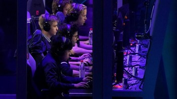 Hadiah sangat besar diperebutkan dan akan membuat para juara kaya raya. Foto: Reuters