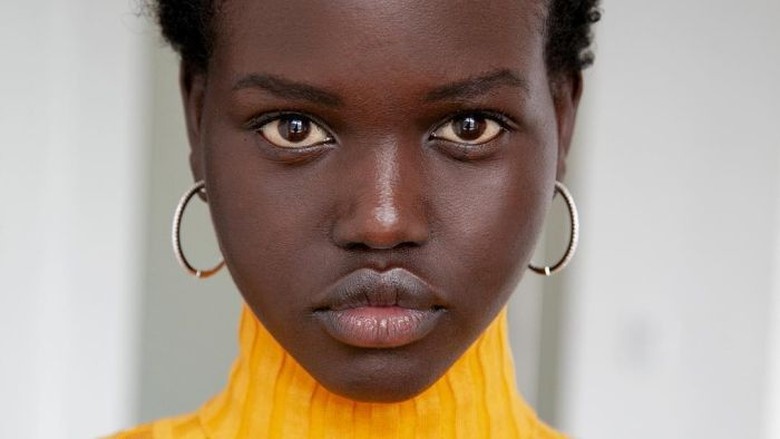Model Australia Asal Sudan Marah karena Majalah Muat Foto yang Salah Model Australia Asal Sudan Marah karena Majalah Muat Foto yang Salah
