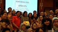 Selain pernah memiliki jabatan tinggi di Bank Dunia, Menteri Keuangan, Sri Mulyani Indrawati juga kerap kali mendapatkan banyak perhargaan. Pada Februaru 2018 Sri Mulyani pernah mendapatkan Penghargaan Menteri Terbaik di Dunia (Best Minister in the World Award) di World Government Summit yang diselenggarakan di Dubai, Uni Emirat Arab. Penghargaan tersebut diserahkan oleh pemimpin Dubai, Sheikh Mohammad bin Rashid Al Maktoum.