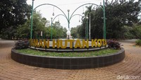 Isu merapatnya Kota Bekasi menjadi bagian dari Jakarta pun ikut mencuat. Bak kembang desa, kota Bekasi lebih pilih Jakarta ketimbang Bogor Raya.