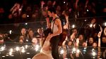 Shawn Mendes Cium Camila Cabello di Atas Panggung