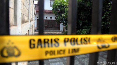 Lokasi Pembunuhan 2 Orang yang Dibakar di Sukabumi Digaris Polisi