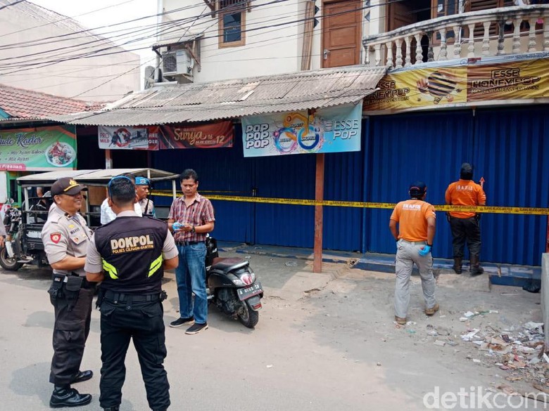 Polisi Simpulkan Bos Sembako di Cilegon Tewas Bunuh Diri Polisi Simpulkan Bos Sembako di Cilegon Tewas Bunuh Diri