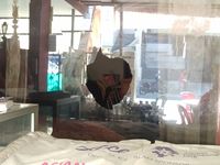Ngamuk, Tukang Palak Peneror Warung Kopi Makassar Diburu Polisi
