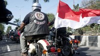 Jamboree Morning Ride ini diikuti oleh lebih dari 300 bikers yang bertolak dari dealer Royal Enfield di Sunset Road. Para peserta yang mengikuti mulai dari member internal RoRI yang berasal dari berbagai chapter di Indonesia, hingga klub dan komunitas tamu seperti Himpunan Motor Tua Bali, Pelangi Bali British Motorcycle Club dan banyak lainnya. Foto: dok. RoRI