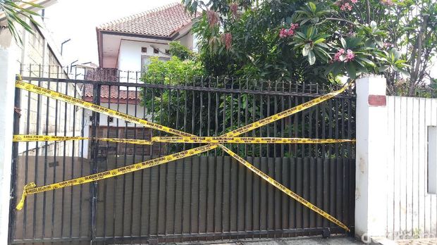 Sadis! Aulia Terlibat Langsung Eksekusi Suami-Anak Tiri