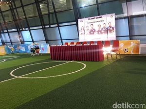 Menyambut Juara Dunia Bulutangkis di Lapangan Futsal Soetta