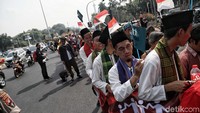 Selain itu mereka ingin fasilitas sosial di Jakarta harus di perbaiki agar warga difabel dapat beraktivitas dengan nyaman.