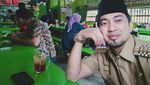 Momen Makan Abdul Gafur, Bupati Penajam Paser Utara Bersama Teman-teman