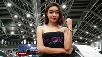 DJ Nisha menjadi salah satu model yang ikut di ajang kontes modifikasi International Automodified (IAM) Singapura, yang berlangsung di Hall 6 Singapore Expo, Tampines, Singapura (24-25/8/2019).