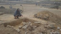 Ekskavasi tahun-tahun sebelumnya dilakukan Balai Arkeologi Yogyakarta. Terungkap, Situs Liyangan merupakan permukiman, ritual dan sekaligus lahan pertanian (Eko/detikcom)