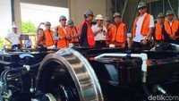 Secara detail, Bayu menyebutkan bahwa Laos bisa dipastikan tertarik untuk membeli kereta dari INKA, Madiun. Bahkan Laos tertarik produk INKA, baik kereta angkut penumpang ataupun kereta barang.