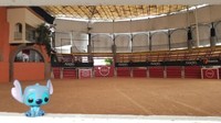 Sanking luasnya restoran ini memiliki arena atau lapangan untuk pertandingan adu banteng. Keren ya! Foto: Istimewa