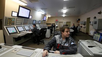 Ruang operasional kapal. Dalam kondisi cuaca bagus, ia dapat berlayar antara 7 sampai 9 kilometer per jam. Foto: Reuters