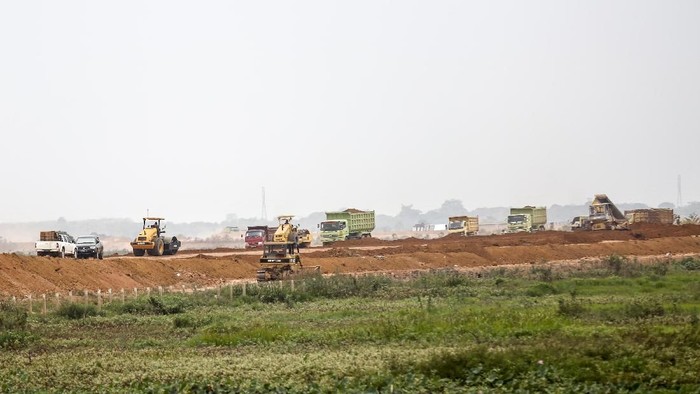 Foto udara simpang susun jalan Tol Trans Sumatera Ruas Palembang Kayu Agung Betung (Kapal Betung), Ogan Komering Ilir (OKI), Sumatera Selatan, Selasa (27/8/2019). Progres konstruksi pembangunan Tol Trans Sumatera Ruas Palembang Kayu Agung Betung (Kapal Betung) dengan panjang 111,69 km tersebut saat ini sudah mencapai 41,43 persen sedangkan progres pembebasan lahan sudah mencapai 88,22 persen. ANTARA FOTO/Nova Wahyudi/aww.