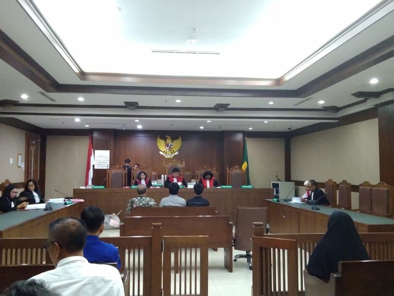 Pegawai Bawaslu Beberkan Biaya Perbaikan Gedung Akibat Rusuh 22 Mei Pegawai Bawaslu Beberkan Biaya Perbaikan Gedung Akibat Rusuh 22 Mei