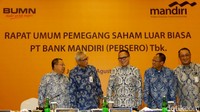 Rapat Umum Pemegang Saham Luar Biasa (RUPS LB) Bank Mandiri menyepakati penunjukan Kepala Badan Pendidikan dan Pelatihan Kementerian Keuangan Rionald Silaban sebagai komisaris perseroan, menggantikan Askolani yang saat ini menjabat Dirjen Anggaran Kementerian Keuangan.