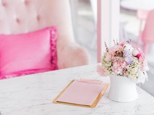 Sore Ini Bisa Nongkrong Asyik di 5 Kafe Cozy di Jakarta Barat