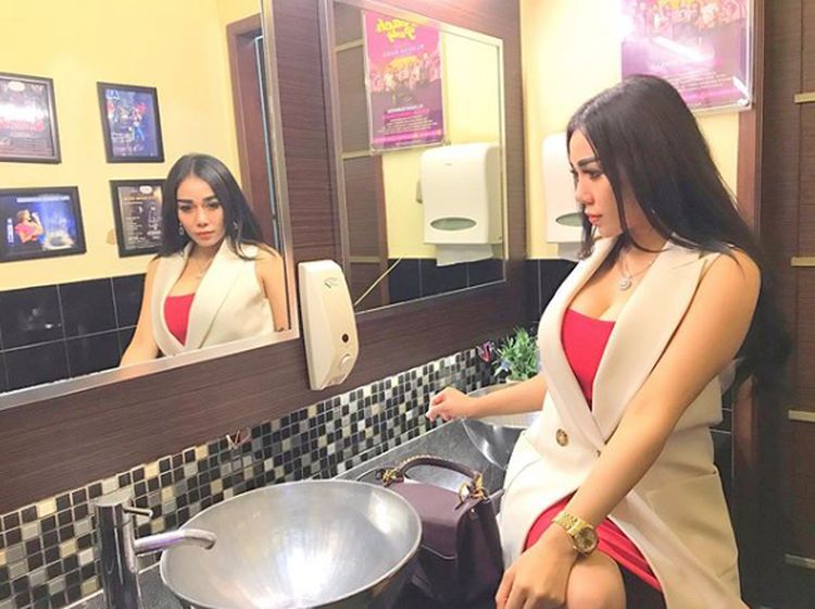 Pansos hingga Sinetron Azab Jadi Nasihat Netizen untuk Bebby Fey