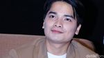 Jajal Dunia Film, Alvin Faiz Ketagihan?