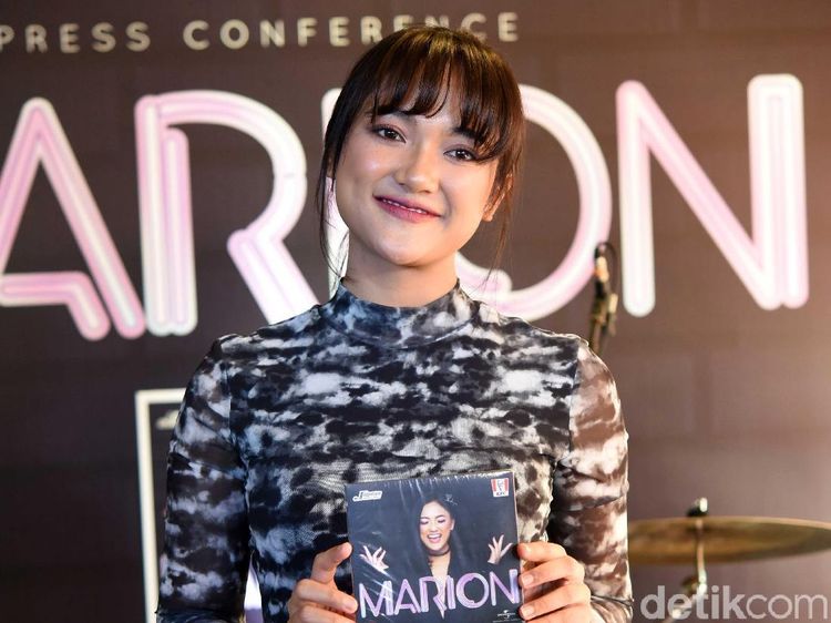 Curhat Perjuangan Marion Jola hingga Lahirkan Album Perdana