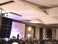 Satu Malam Nostalgia Bareng Goodnight Electric hingga Club 80s