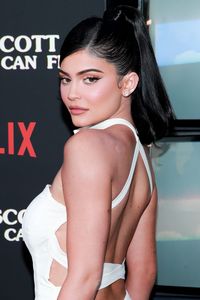 Wow, Kylie Jenner Bayar Jasa Pengawal Pribadi Rp 5,6 Miliar per Bulan 