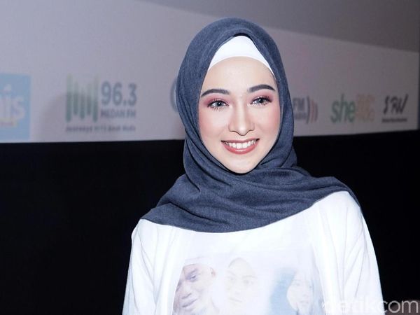 Poppy Bunga Ngaku Belum Siap Poligami