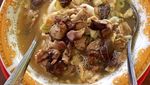 Yuk, Sarapan Bubur Ayam Samarinda yang Unik Berkuah Gurih!