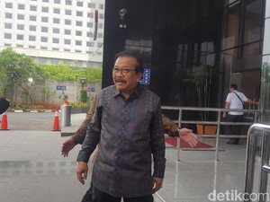 Periksa Soekarwo, KPK Dalami Alokasi Anggaran Pemprov Jatim ke Tulungagung