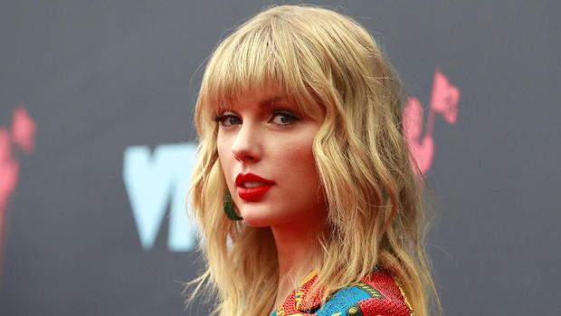 2019 MTV Video Music Awards - Arrivals - Prudential Center, Newark, New Jersey, U.S., August 26, 2019 - Taylor Swift. REUTERS/Andrew Kelly
