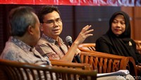 Selain survei publik, LIPI juga melakukan survei tersebut ke 119 tokoh dengan kriteria politisi, jurnalis, pengurus asosiasi pengusaha, tokoh agama, budayawan, tokoh gerakan perempuan hingga pemuda.