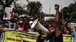 Bawa Bendera Bintang Kejora, Mahasiswa Papua Demo di Kemendagri