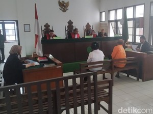 Big Bos Miras Oplosan Cicalengka Jalani Sidang TPPU