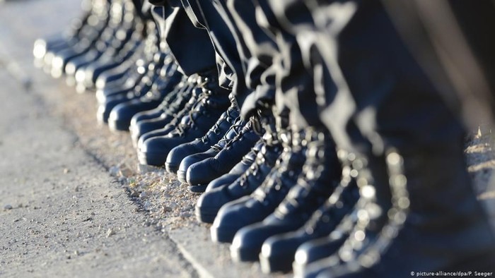 Tentara Jerman Harus Menunggu 8 Tahun Untuk Sepatu Boots Baru