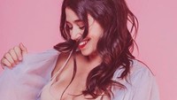 Aktris berusia 27 tahun itu juga mengatakan sering ditembak oleh para fans pria dan wanita. Dok. Instagram/letisiciliani