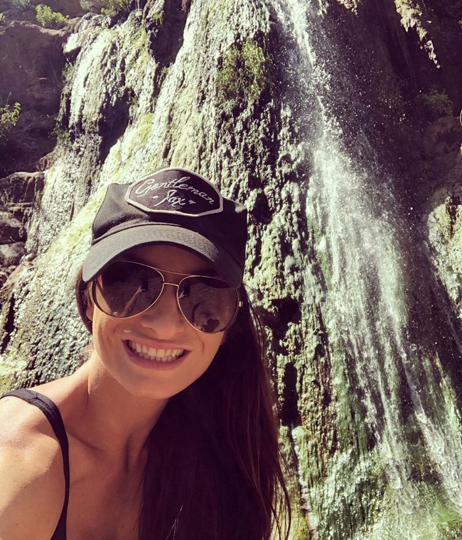 Saya tidak melakukan komedi apa pun, dan itulah alasan saya pindah ke LA. Jika saya bisa menghasilkan lebih banyak uang, saya bisa fokus pada komedi, ujar Silvia. Foto: Instagram