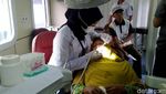 Asyik! Warga Banjar Cicipi Pengobatan Gratis di Rail Clinic