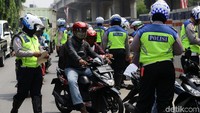 Operasi Patuh Jaya ini digelar untuk meningkatkan ketertiban dan kepatuhan serta disiplin masyarakat dalam berlalu lintas sehingga tercipta situasi lalu lintas yang aman, tertib dan lancar, terutama di lokasi rawan kecelakaan, pelanggaran dan kemacetan.