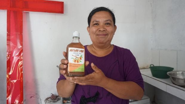 Cicipi Hangatnya Wine Pala dari Siau yang Diburu Para Bule