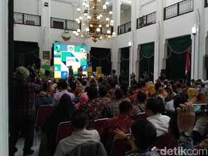 Pemprov Jabar Reposisi Kurikulum 350 SMK dengan Perusahaan Otomotif