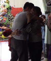 JUDI ONLINE Suasana haru di pernikahan sekaligus pemakaman tunangan Dang